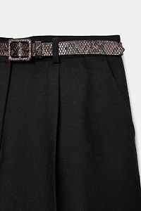 LONG SHORTS WITH BELT