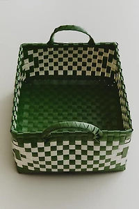 WOVEN BASKET