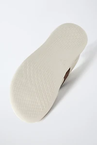 LEATHER BAREFOOT SNEAKERS