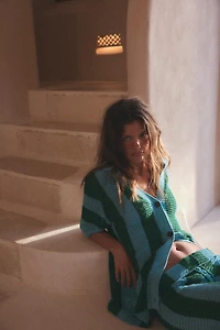GILET À MANCHES COURTES EN MAILLE RAYURES