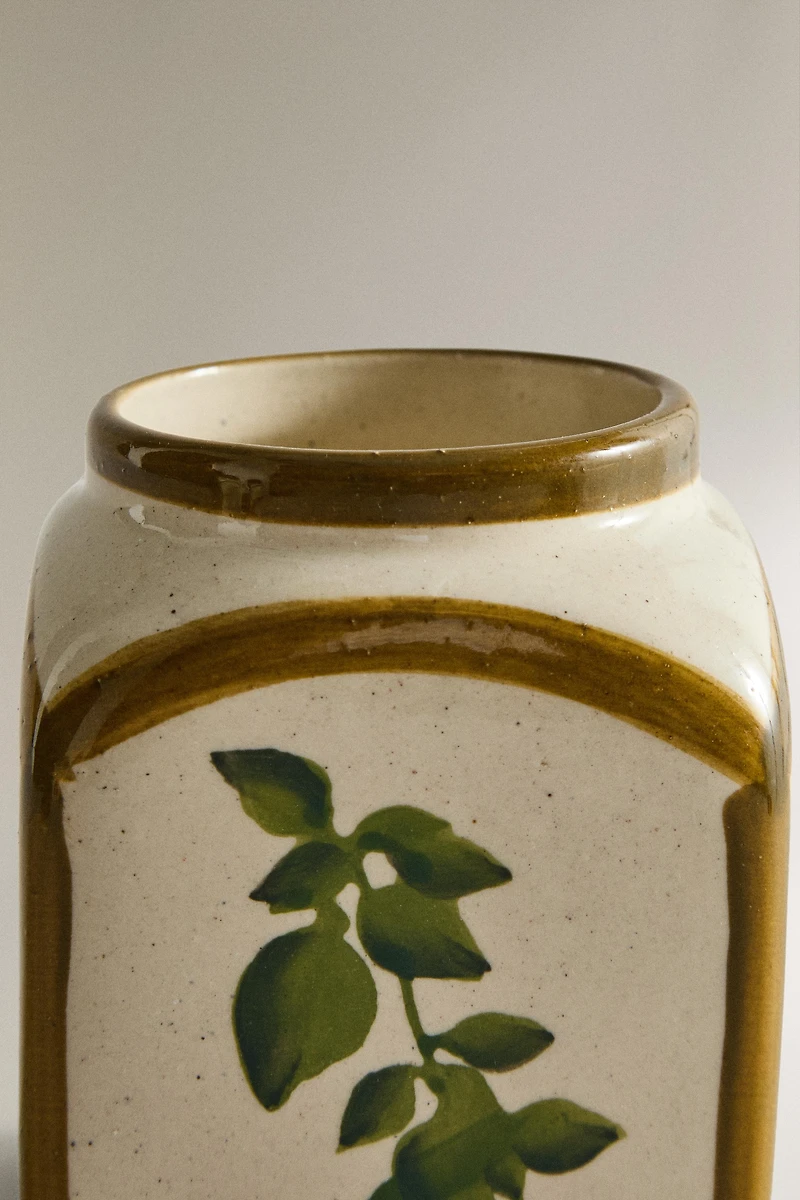 (320 G) OREGANO SCENTED CANDLE