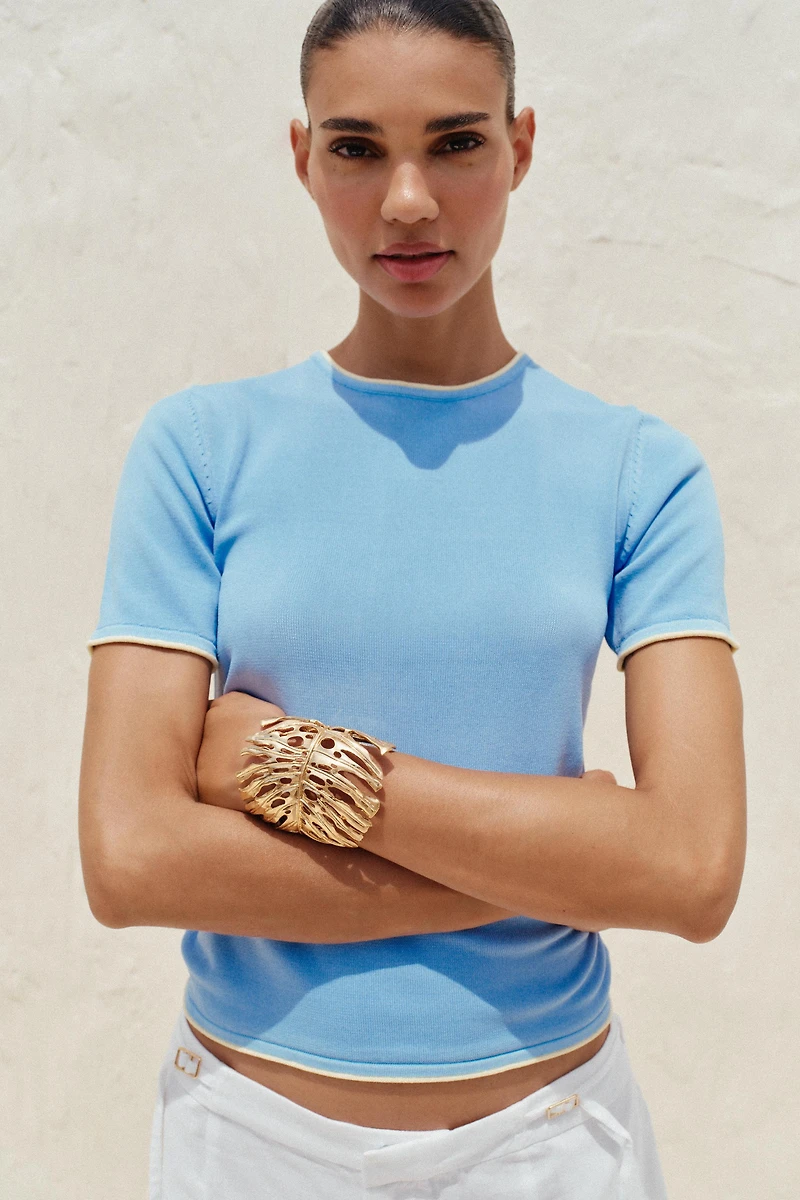 TRIM KNIT TOP