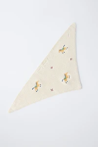 KNIT BANDANA WITH CROSS-STITCH DETAILS