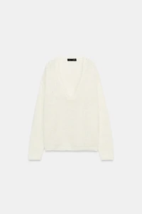 V-NECK KNIT JUMPER