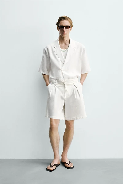RELAXED FIT PLEATED SHORTS