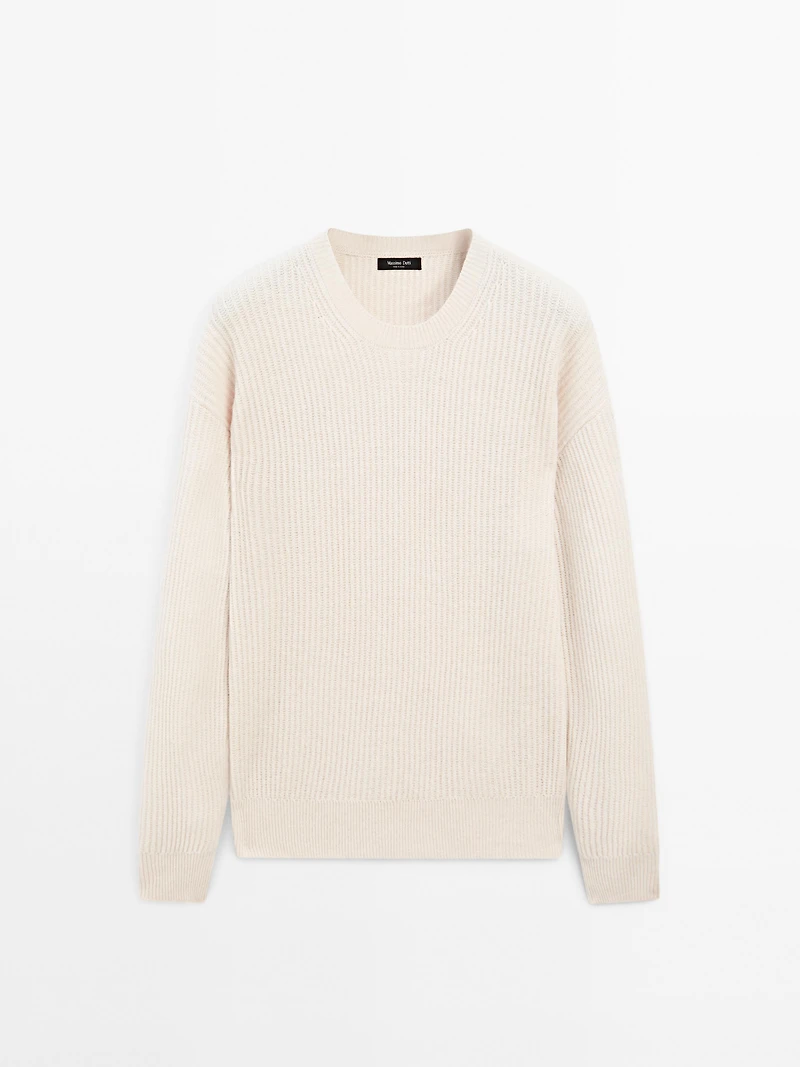 Crew neck ribbed sweater