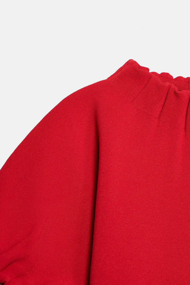 RUCHED KNIT TOP