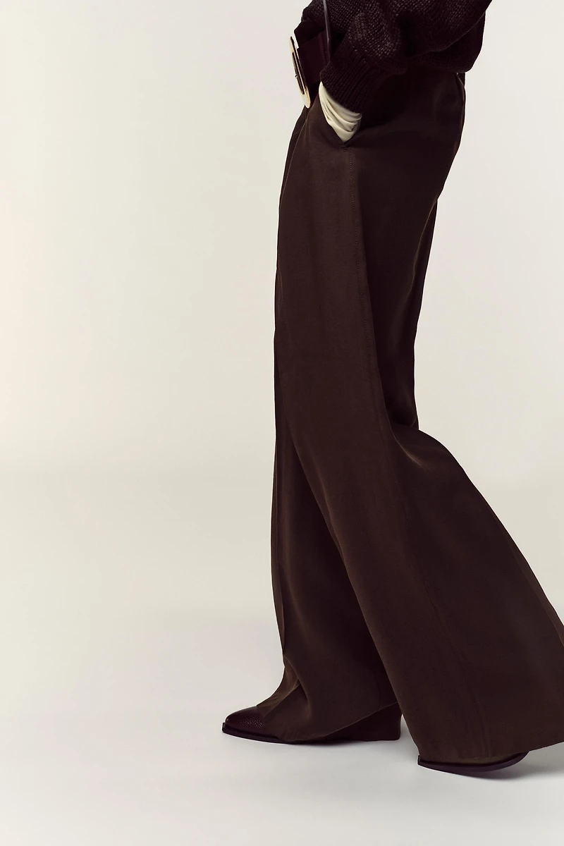 WIDE LEG BELTED PANTS