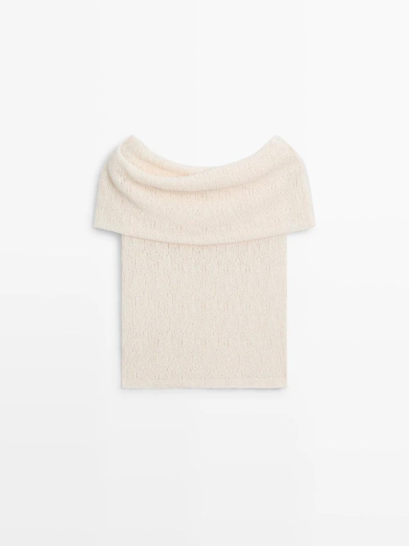 Textured off-the-shoulder top