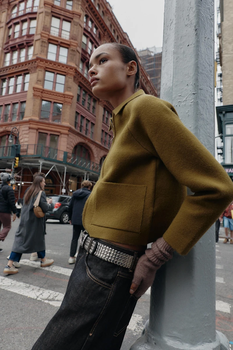 KNIT JACKET WITH ZIPPER