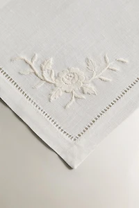 PACK OF EMBROIDERED LINEN COCKTAIL NAPKINS (PACK OF 4)