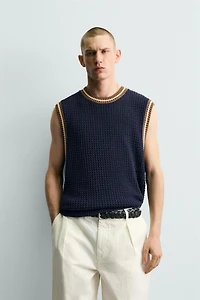CONTRAST RIB KNIT VEST
