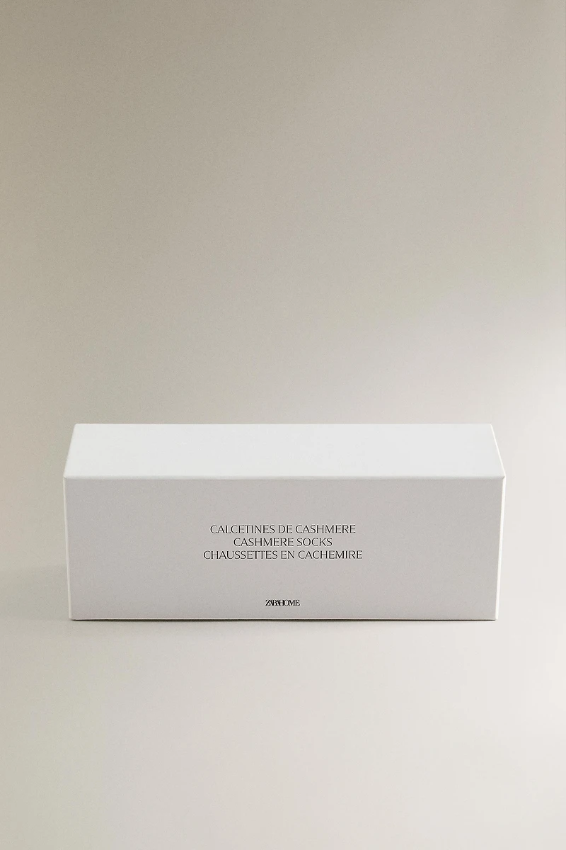 CHAUSSETTES CACHEMIRE SEMELLE CUIR