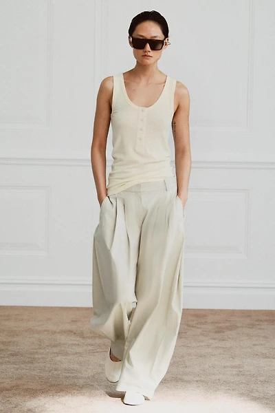 LINEN BLEND BUTTON-FRONT T-SHIRT