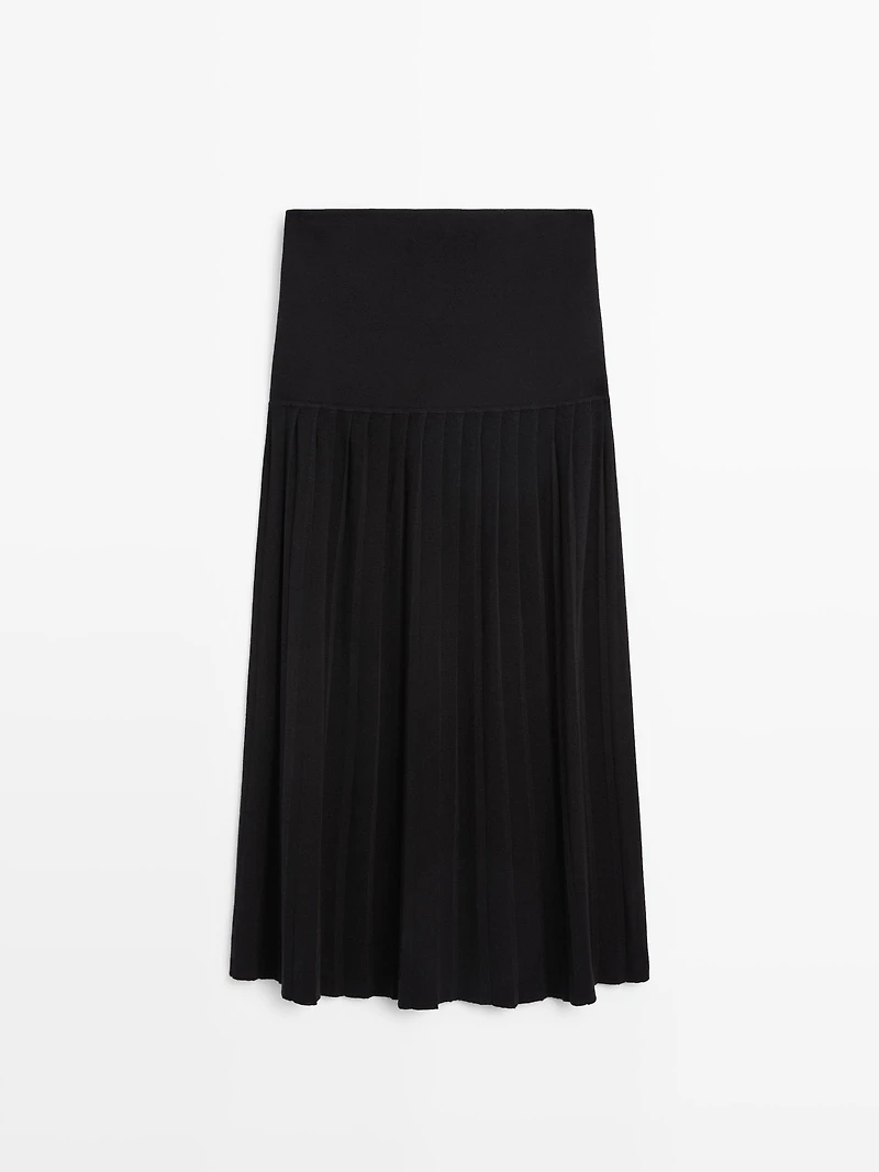 Midi skirt with box pleats