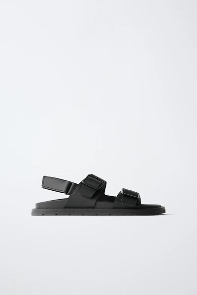 BUCKLED SANDALS