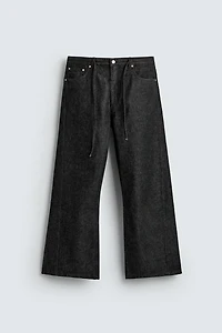 RELAXED FLARE FIT JEANS