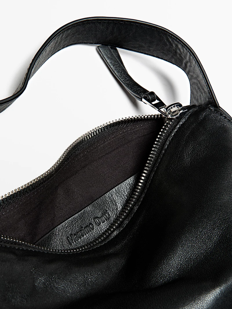 Petit sac porté épaule en cuir nappa