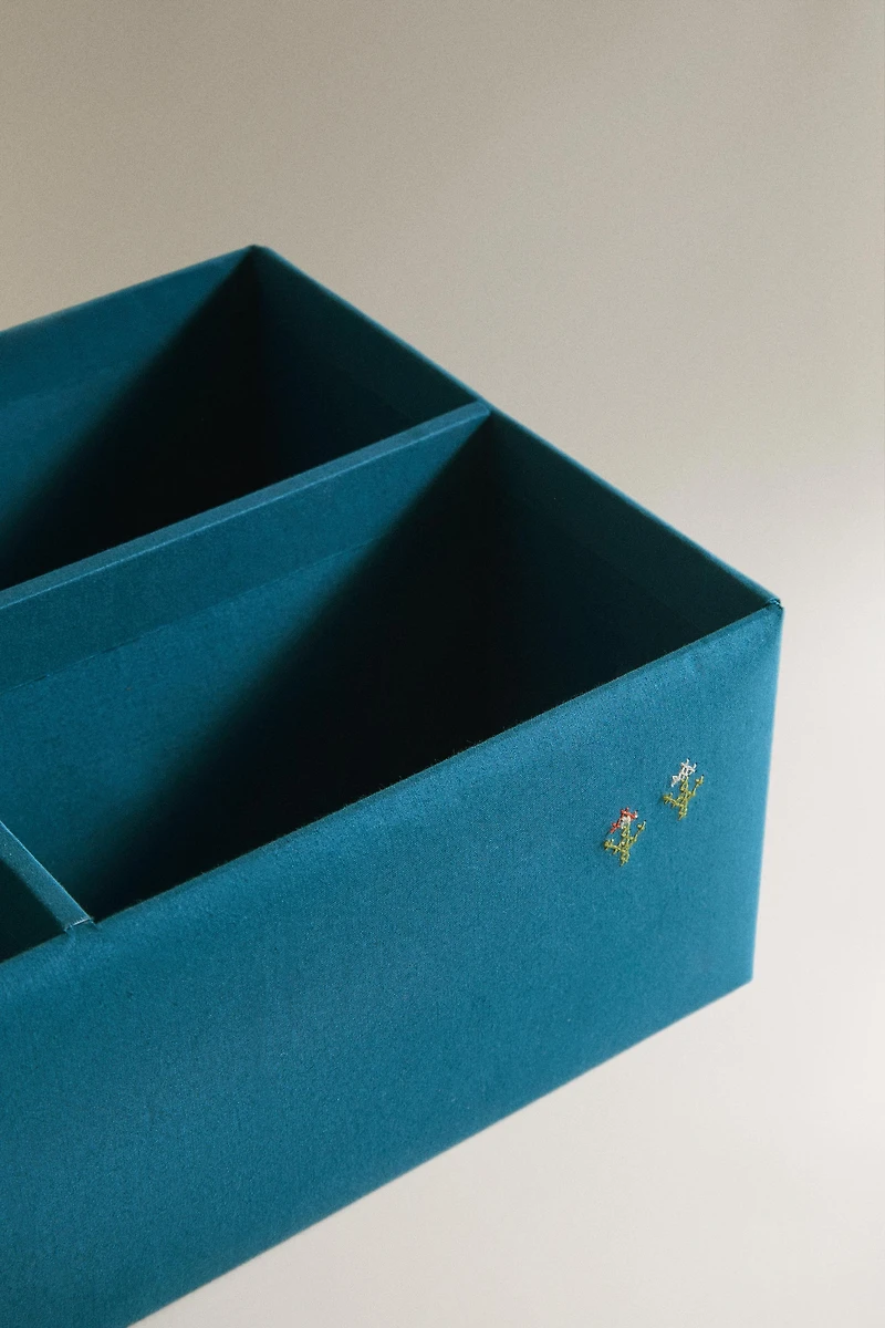 KIDS' BUNNY ORGANISER