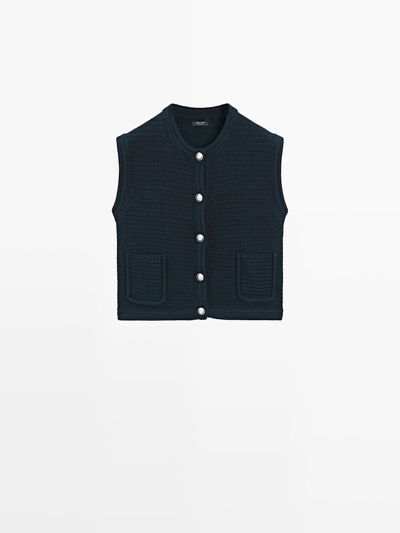 Knit vest with golden buttons