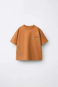 T-SHIRT BRODÉ