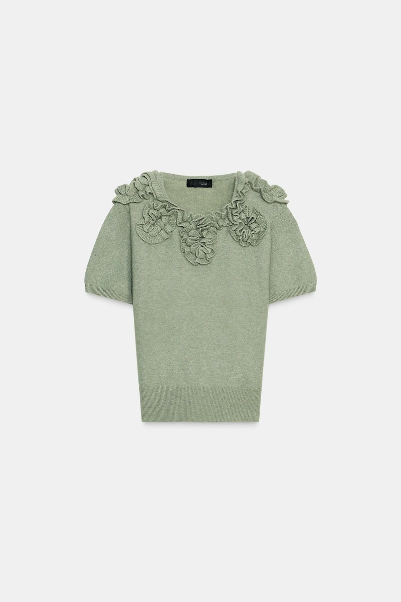 FLORAL KNIT SWEATER