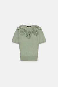 FLORAL KNIT SWEATER