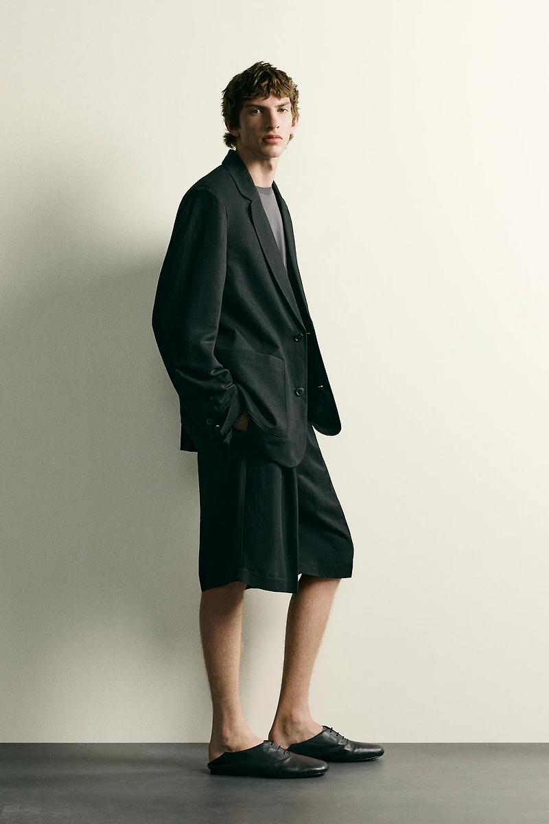 TEXTURED SUIT BLAZER
