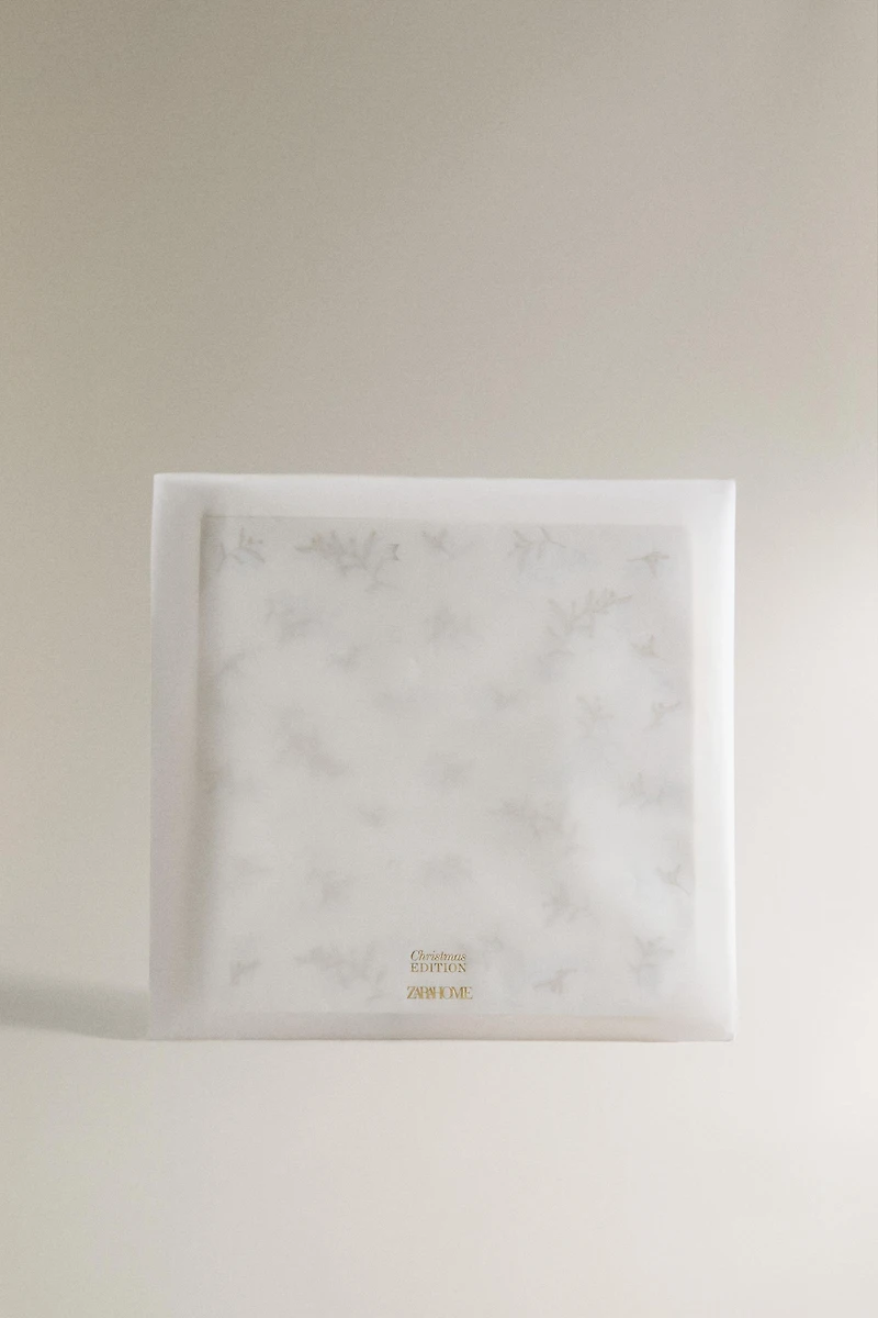 SET OF CHRISTMAS BRANCH PAPER NAPKINS (SET OF 20)