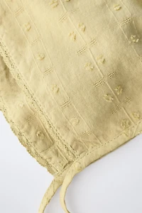 BONNET DENTELLE BRODERIE