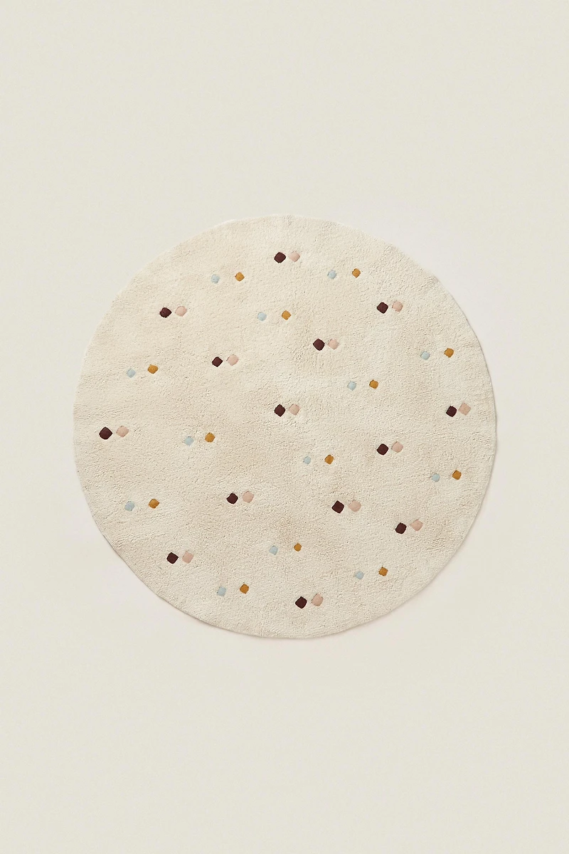 CHILDREN’S MULTICOLORED EMBROIDERED DIAMOND RUG