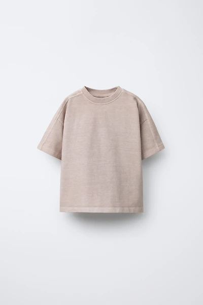 T-SHIRT TEINT EN PIÈCE DÉCOUPES