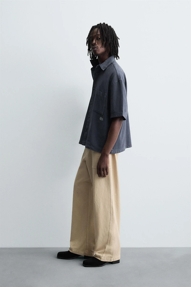 CONTRAST EMBROIDERY SHIRT
