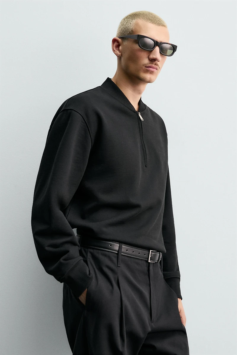 QUARTER-ZIP SWEATSHIRT