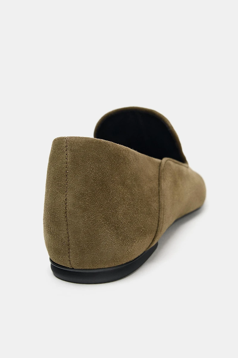 SUEDE LOAFERS WITH TASSELS