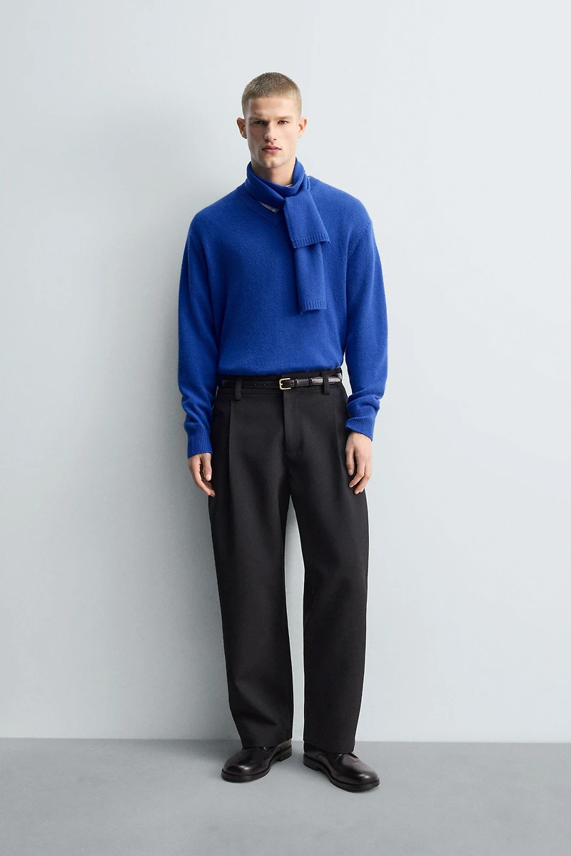 V-NECK WOOL - CASHMERE SWEATER LIMITED EDITION