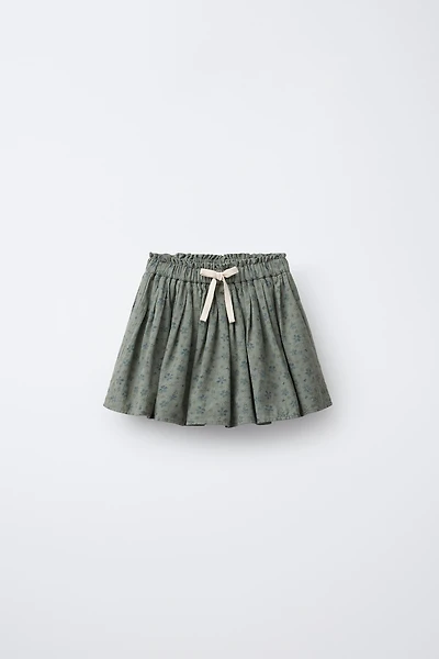 TEXTURED FLORAL SKORT