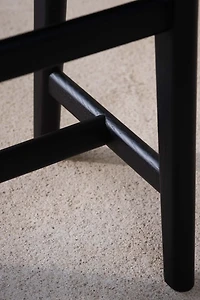 STOOL 01
