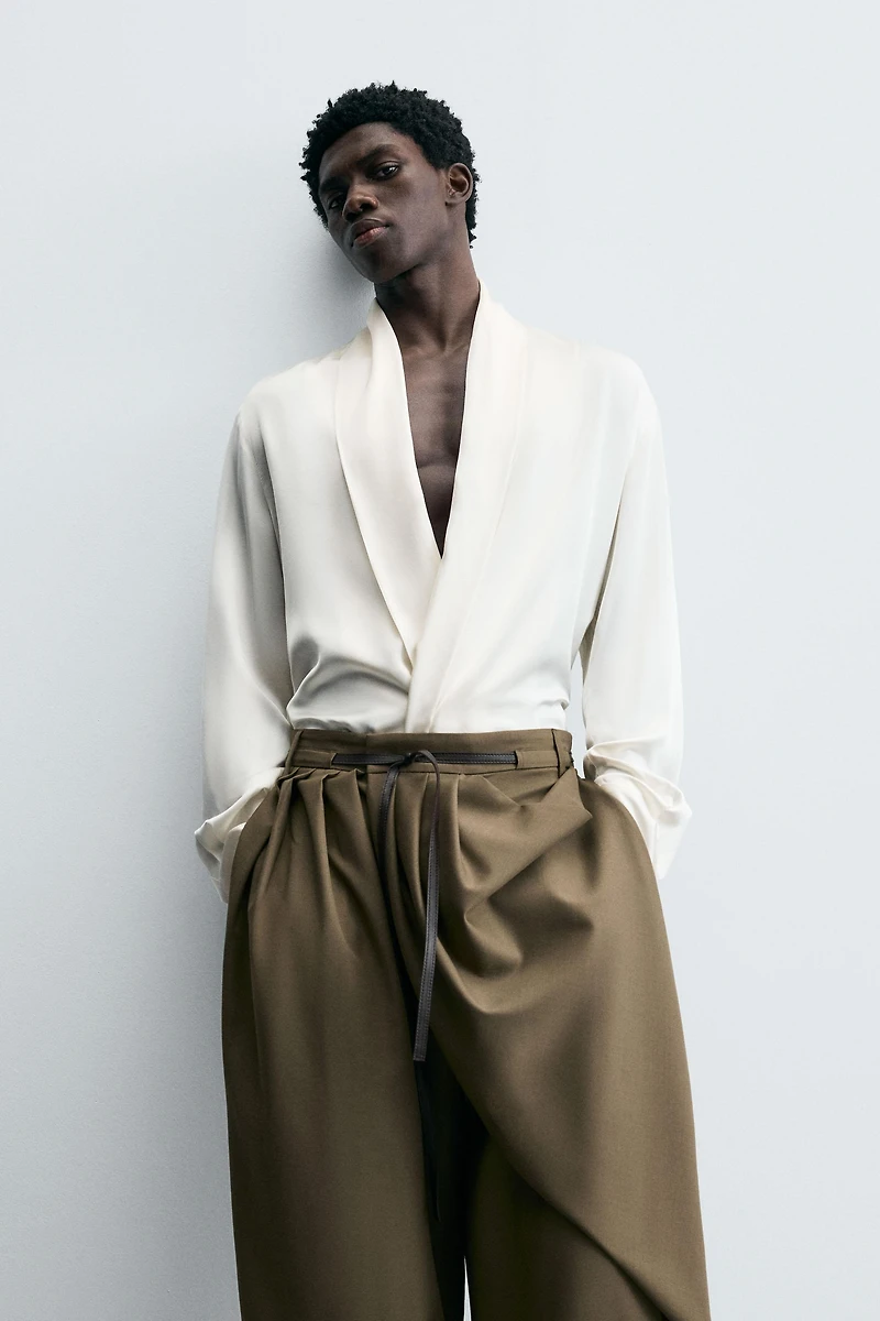 CHEMISE FLUIDE COL CHÂLE ÉDITION LIMITÉE