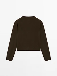 Knit cardigan with diamond detail