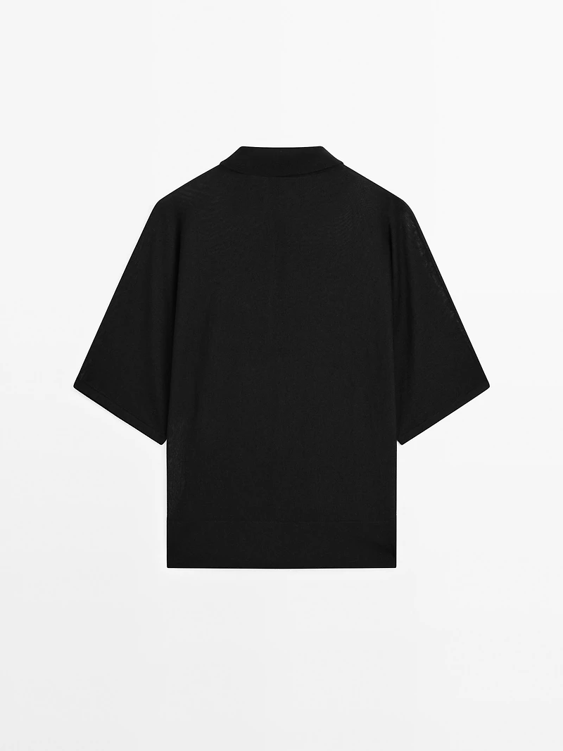 Flowing cape-style polo shirt
