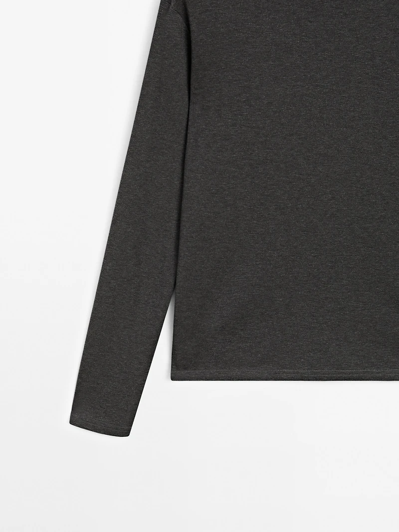 100% cotton long sleeve T-shirt