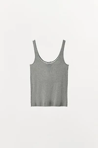 BUTTON KNIT TOP