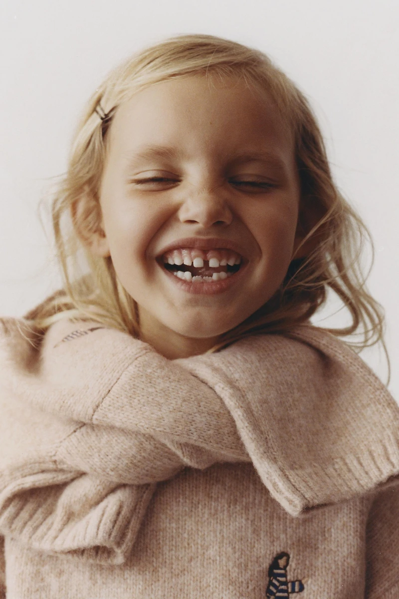 EMBROIDERED KNIT SWEATER WITH WOOL