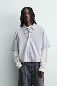 CHEMISE À RAYURES AVEC MANCHES EFFET DOUBLE