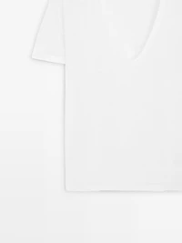 Linen V-neck T-shirt