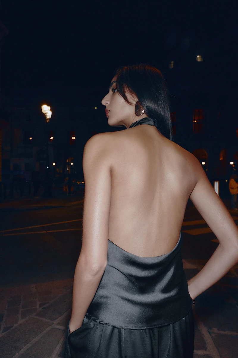 SATIN EFFECT HALTER TOP