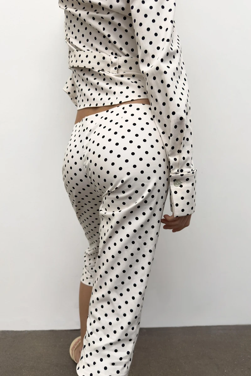 POLKA DOT CAPRI PANTS