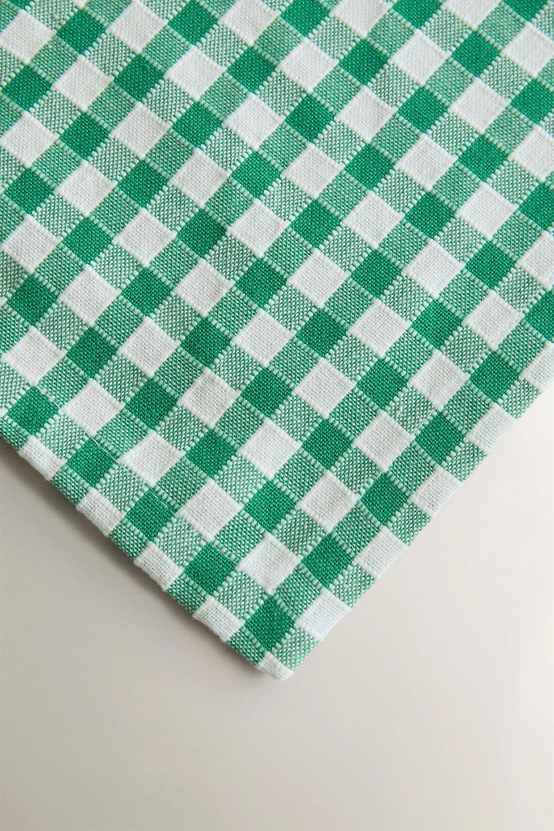 GINGHAM CHECK TABLECLOTH