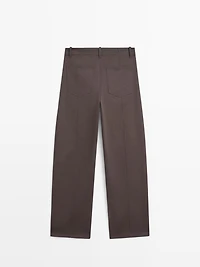 Mid-rise carrot fit trousers